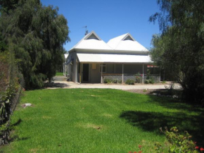 Showgrounds Cottage Naracoorte